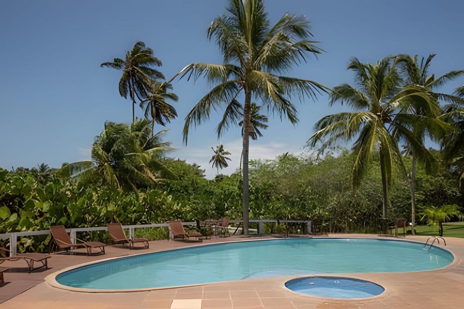 Em Frente A Praia De Taperapuan; Piscina; 1 Quarto; Wifi 300 Mbs; Estacionamento Gratuito 1 Veiculo ポルトセグロ エクステリア 写真